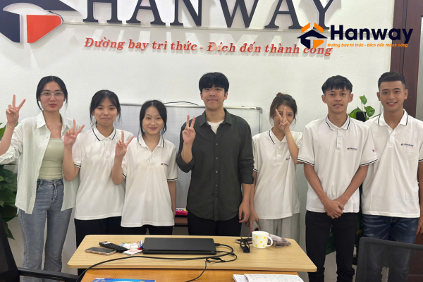 CHÀO ĐÓN THẦY GIÁO NGƯỜI HÀN QUỐC TẠI HANWAY